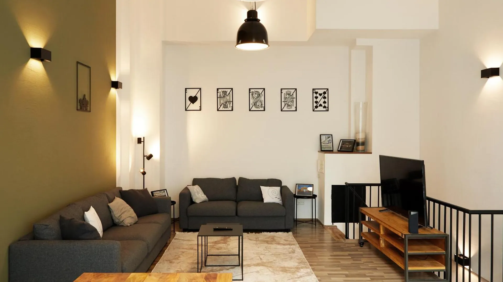 95M2 Loft Apartment Mit Terasse 1B 2R Kreuzberg Berlim Alemanha