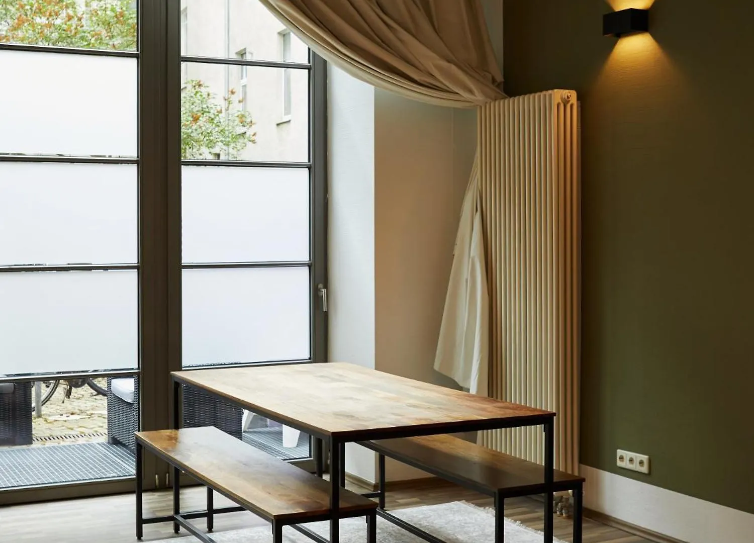 95M2 Loft Apartment Mit Terasse 1B 2R Kreuzberg Berlim