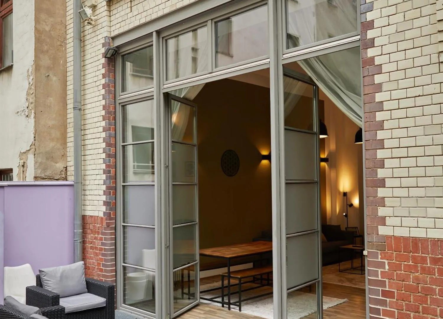 95M2 Loft Apartment Mit Terasse 1B 2R Kreuzberg Berlim 0*,  Alemanha