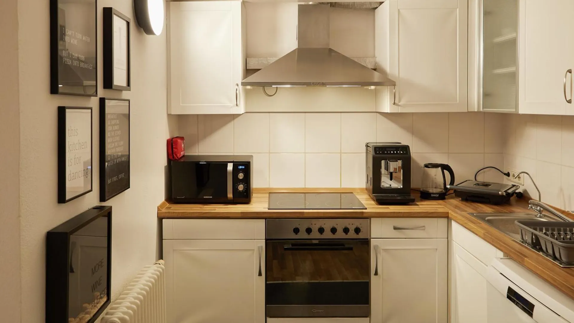 95M2 Loft Apartment Mit Terasse 1B 2R Kreuzberg Berlim